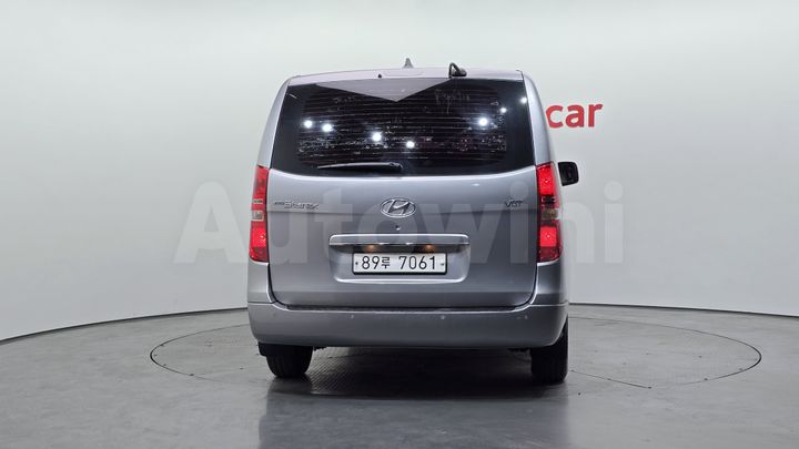 Hyundai Starex 2018 — 4