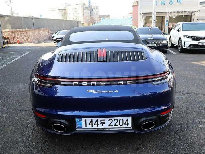 Porsche 911 2024 — 3