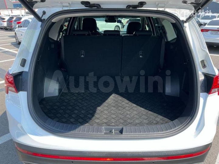Hyundai SantaFe 2023 — 5