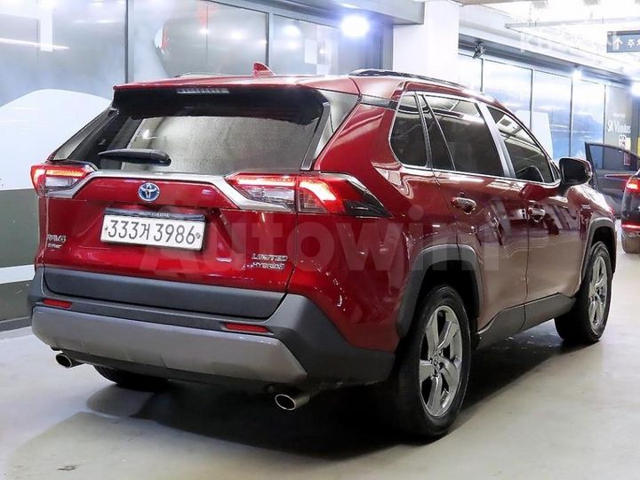 Toyota RAV4 2021 — 4