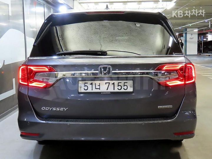 Honda Odyssey 2019 — 5