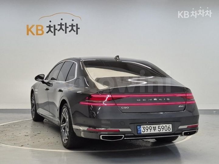 Genesis G90 2022 — 2