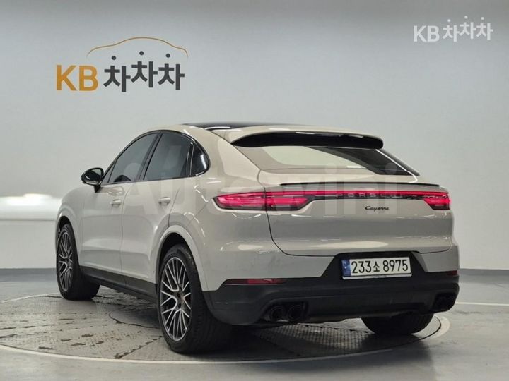 Porsche Cayenne 2021 — 2