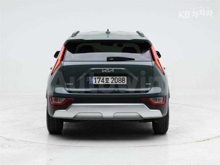 Kia Niro 2023 — 5