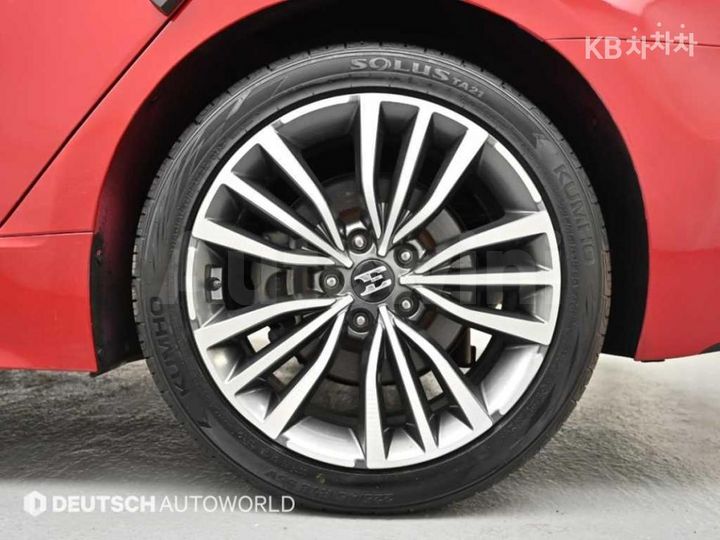 Kia Stinger 2019 — 5