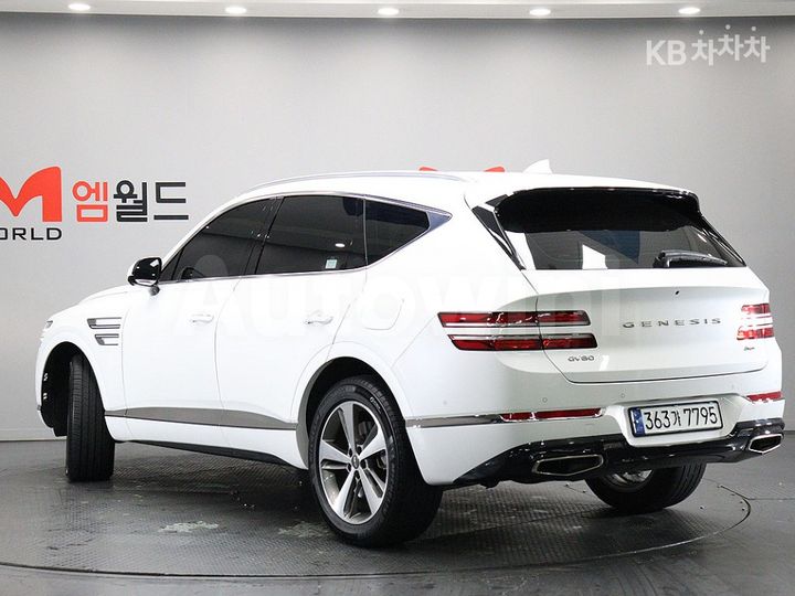 Genesis GV80 2023 — 3