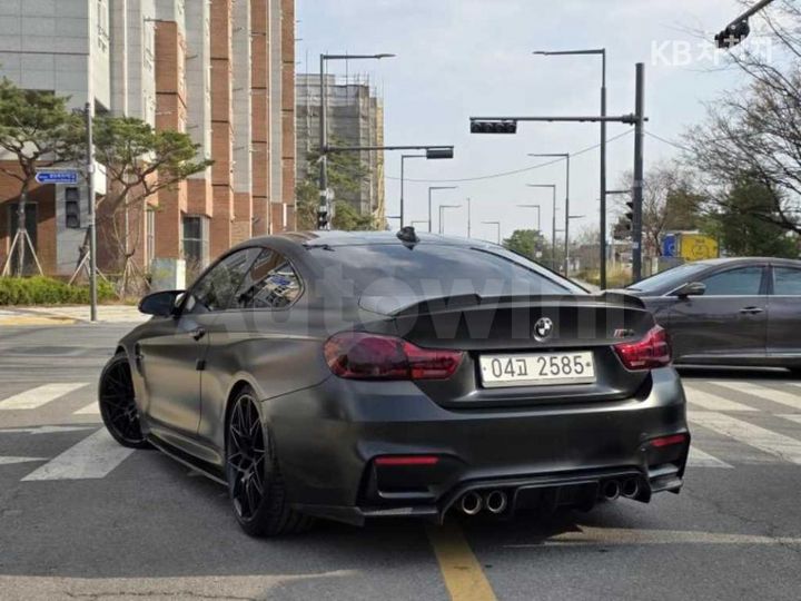 BMW M 2016 — 2