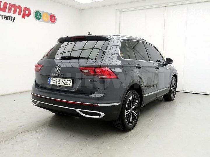 Volkswagen Tiguan 2021 — 4