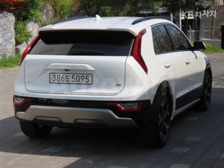 Kia Niro 2022 — 3