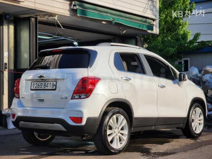 Chevrolet Trax 2017 — 2