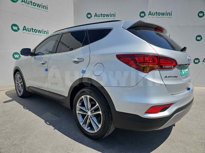 Hyundai SantaFe 2017 — 3