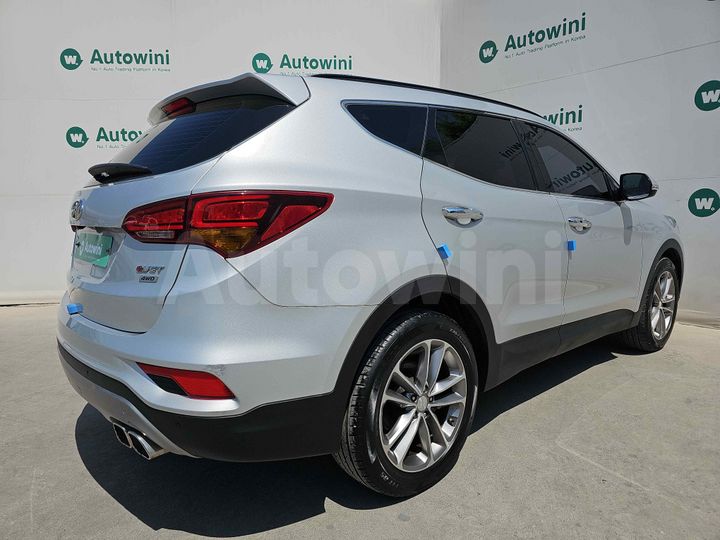 Hyundai SantaFe 2017 — 5