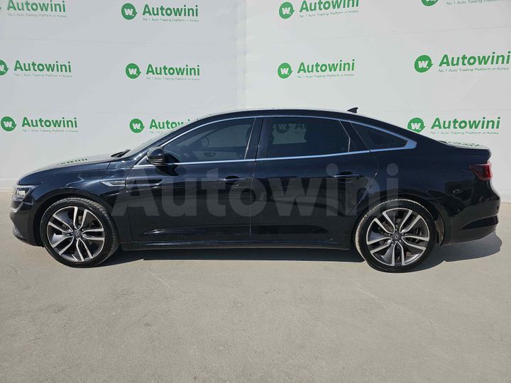 Renault SM6