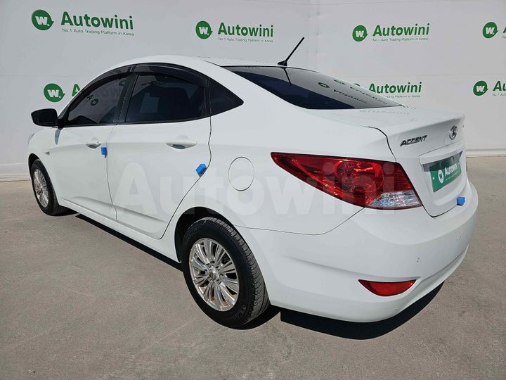Hyundai Accent 2014 — 3
