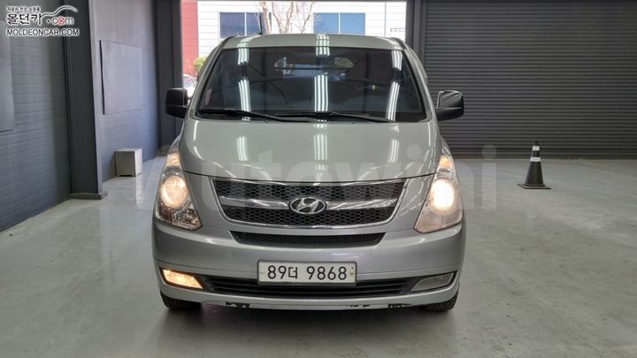 Hyundai Starex 2011 — 3