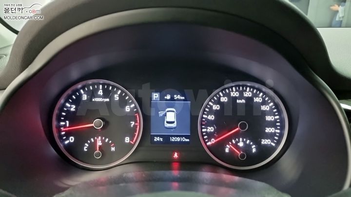 Kia Stonic 2018 — 5