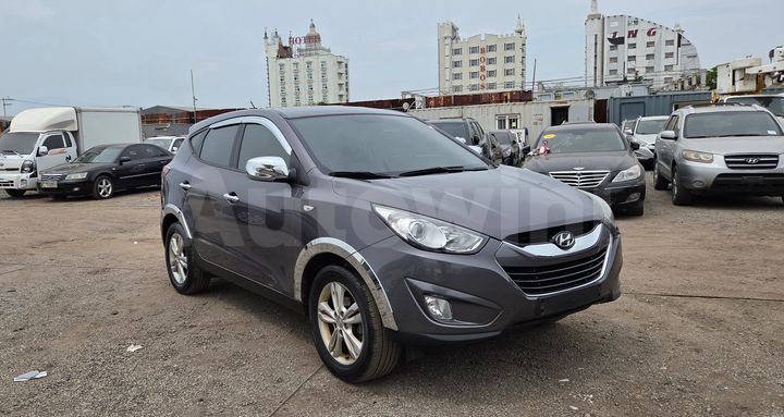 Hyundai Tucson 2011 — 2