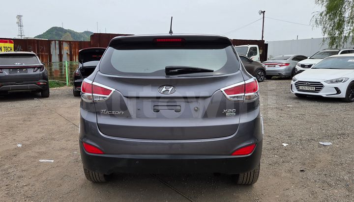 Hyundai Tucson 2011 — 5