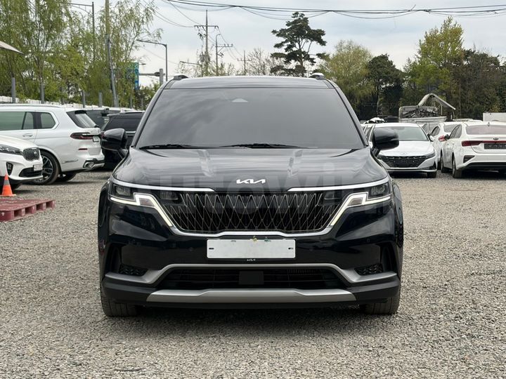 Kia Carnival 2023 — 2