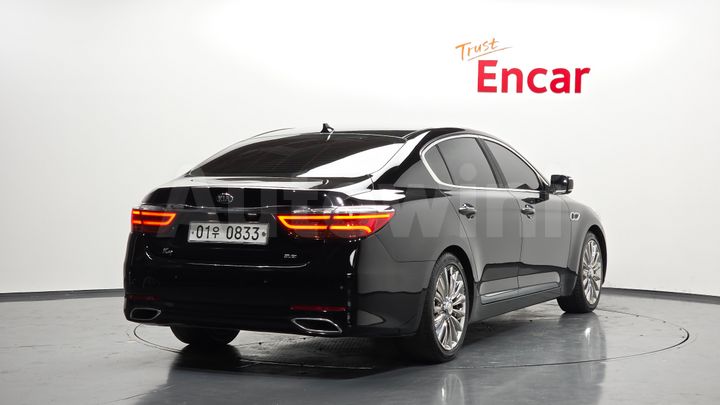 Kia K9 2015 — 2
