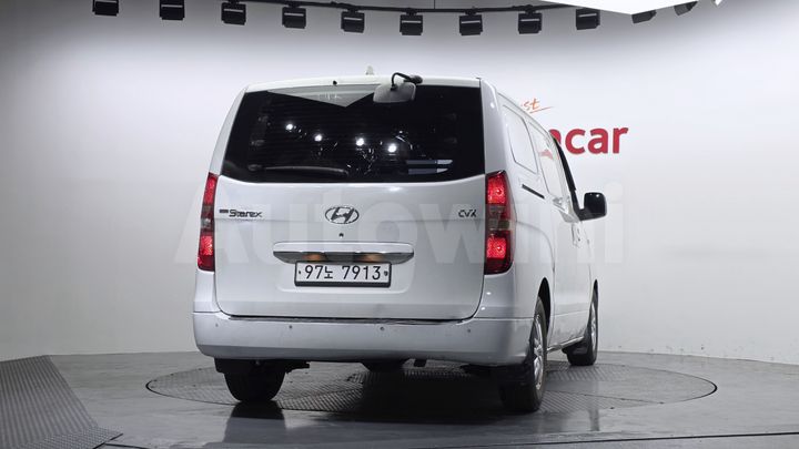 Hyundai Starex 2017 — 4