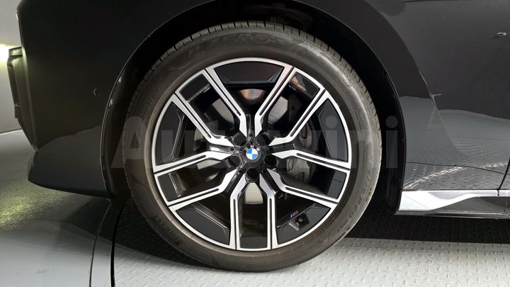 BMW 7 Series 2023 — 5