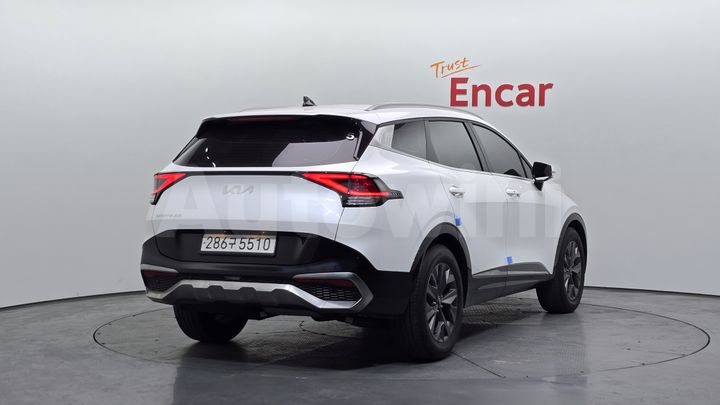 Kia Sportage 2023 — 2