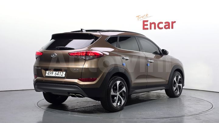 Hyundai Tucson 2016 — 2