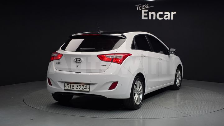 Hyundai i30 2014 — 2