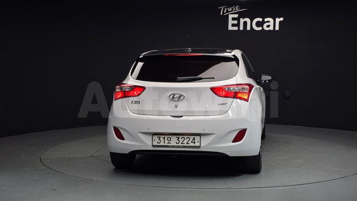Hyundai i30 2014 — 4