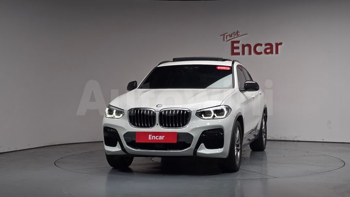 BMW X4 2021 — 2