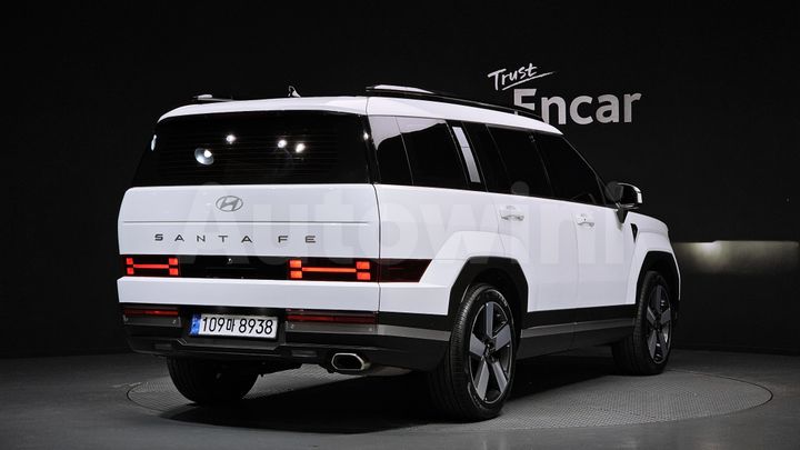 Hyundai SantaFe 2024 — 2
