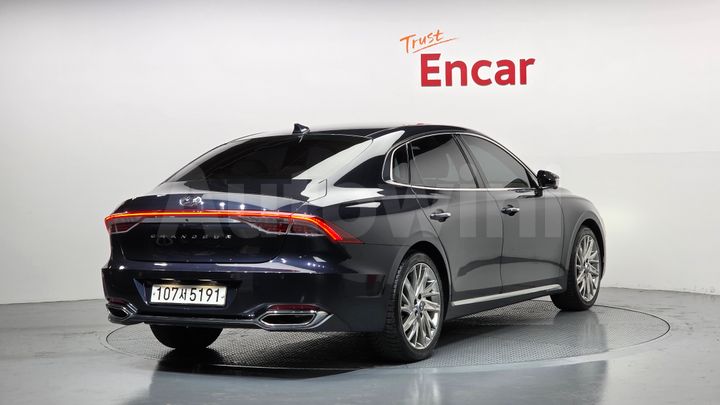 Hyundai Grandeur 2021 — 2