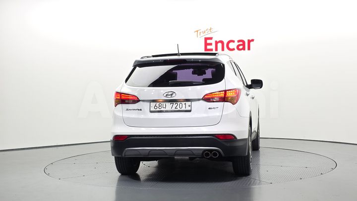 Hyundai SantaFe 2013 — 4