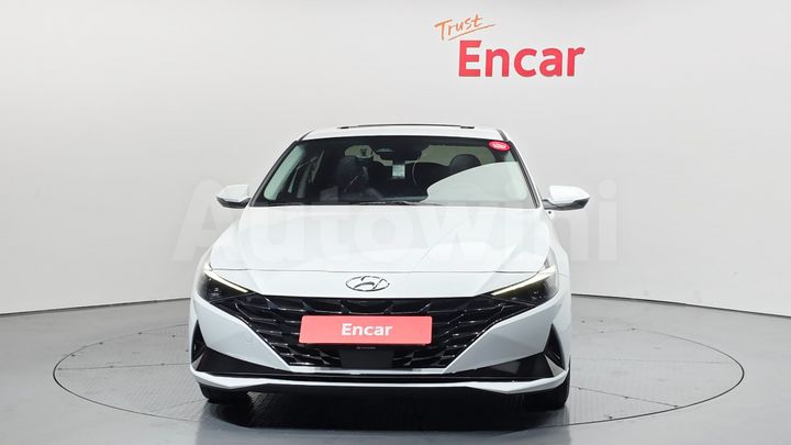 Hyundai Avante 2022 — 3