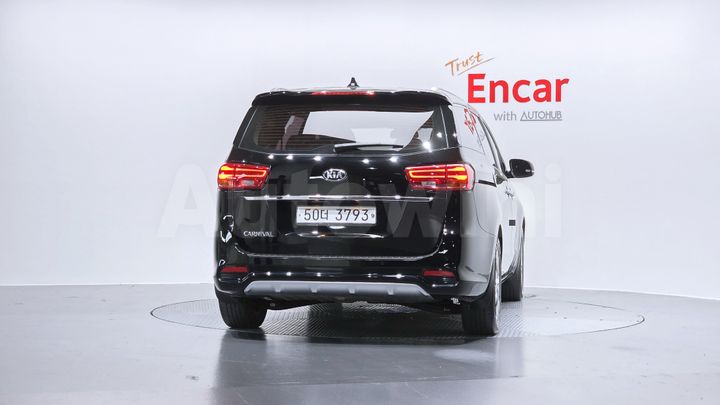 Kia Carnival 2019 — 4