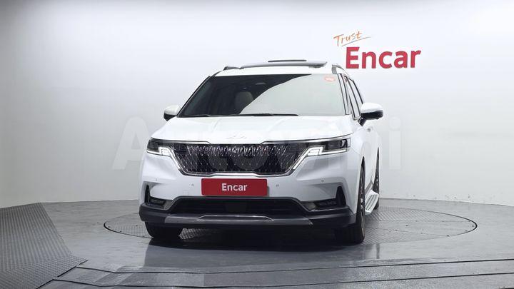 Kia Carnival 2023 — 3