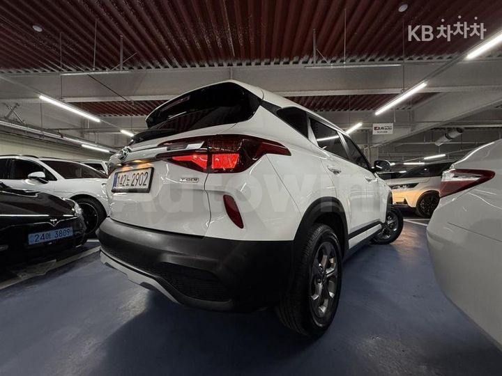 Kia Seltos 2022 — 3