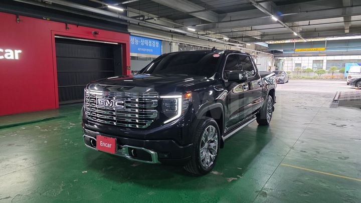 GMC Sierra