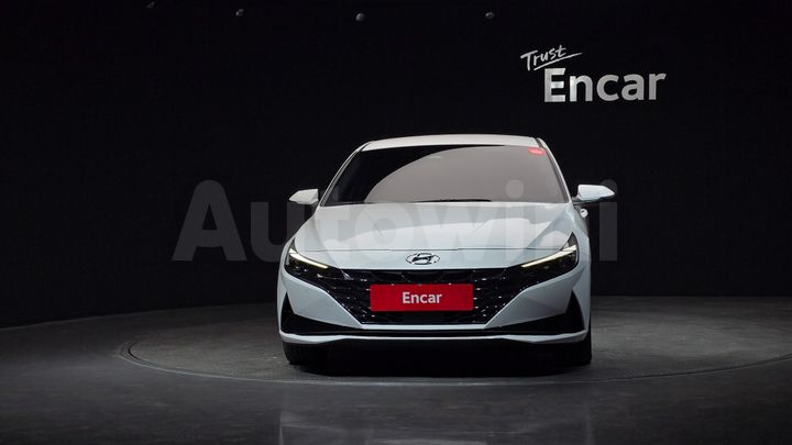 Hyundai Avante 2023 — 3