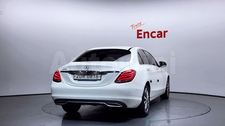 Mercedes Benz C Class 2016 — 4