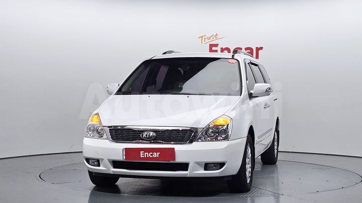 Kia Carnival 2013 — 3
