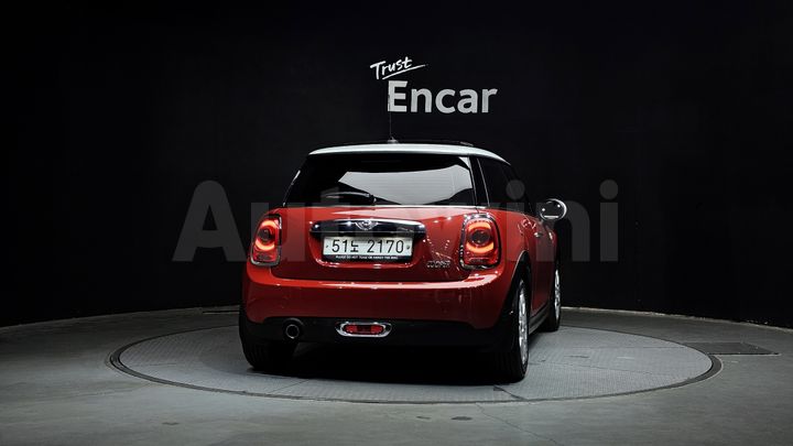 Mini Cooper 2017 — 4