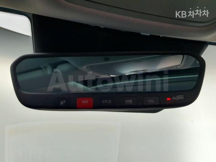 Hyundai Kona 2023 — 3