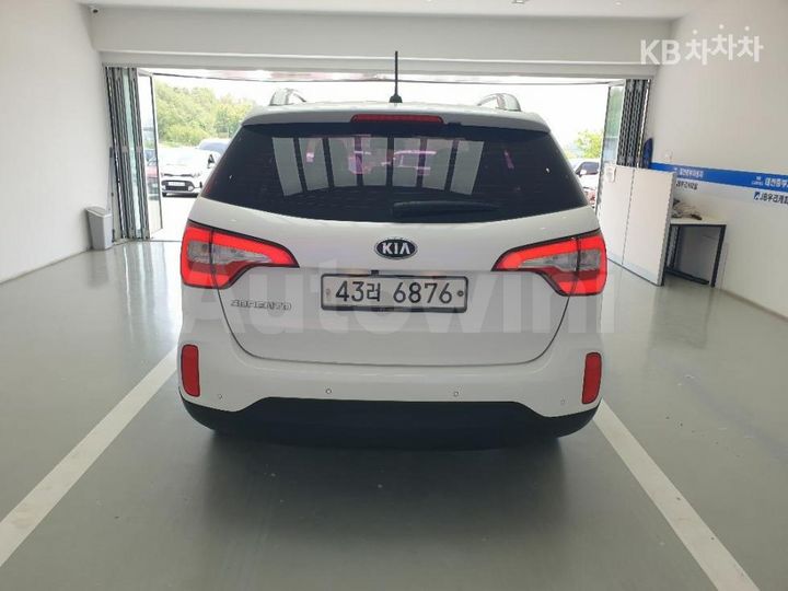 Kia Sorento 2014 — 4