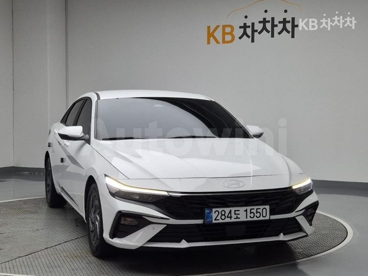 Hyundai Avante 2024 — 4