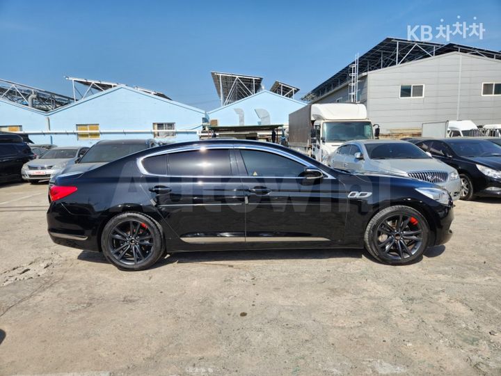 Kia K9
