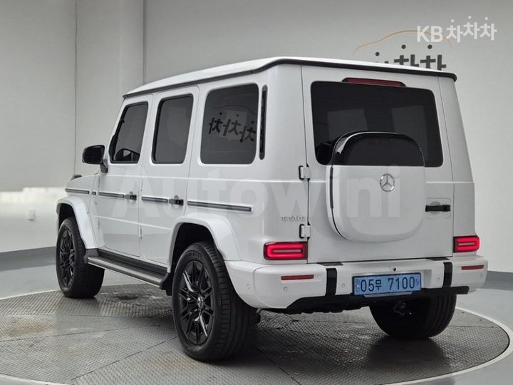 Mercedes Benz G Class