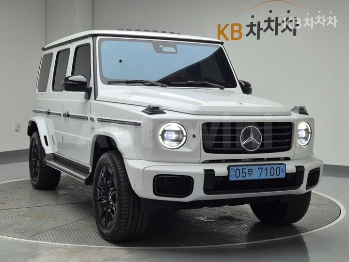 Mercedes Benz G Class 2025 — 4