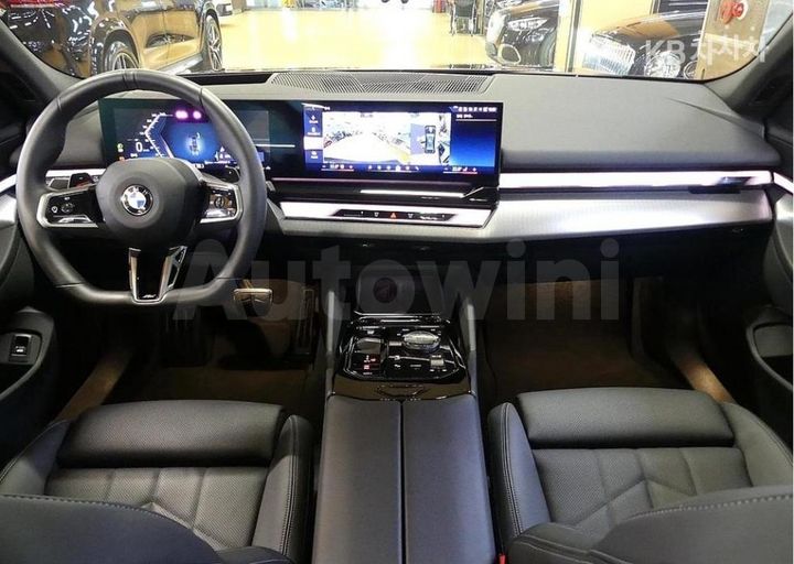 BMW 5 Series 2025 — 4